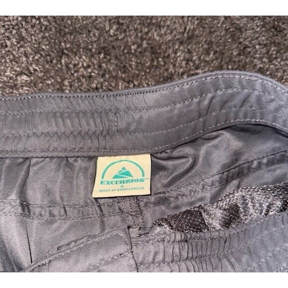 Excursion grey shorts - Picture 6 of 7